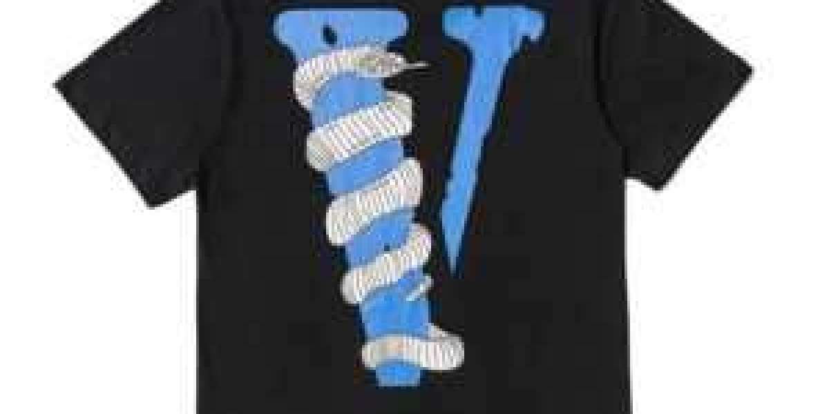 Embracing Streetwear Evolution: The Rise of the Sp5der Hoodie Collection