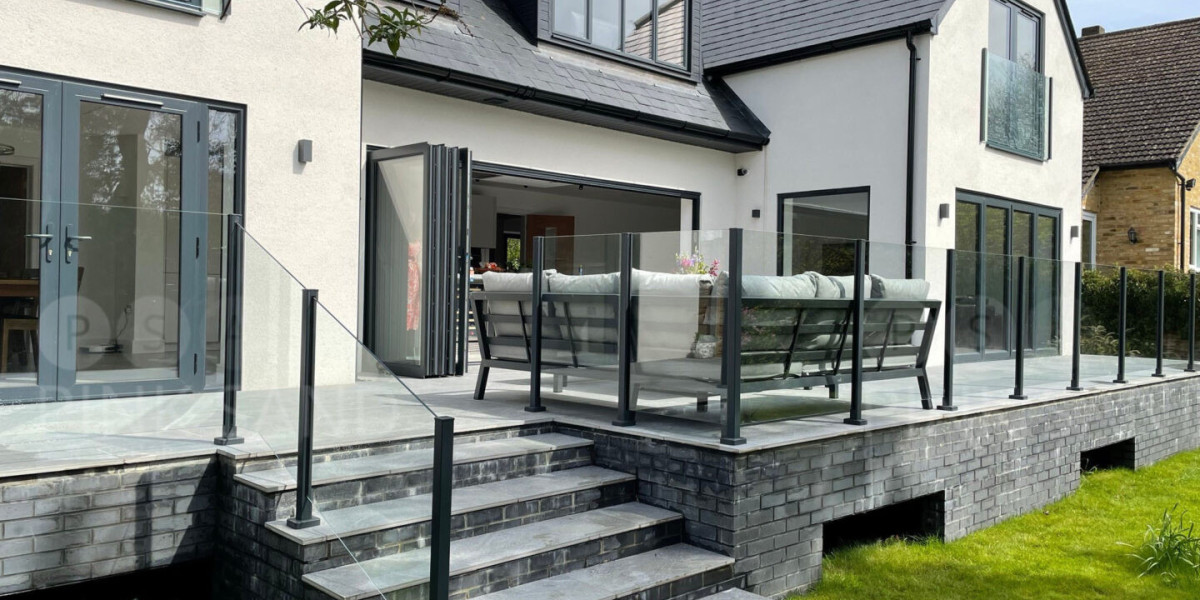 Transform Your Home with Glass Balustrades: A Stylish and Safe Solution