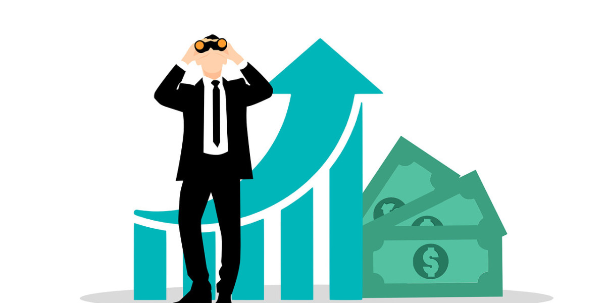 Empowering CFOs with a Customizable Data Management Platform for Financial Agility