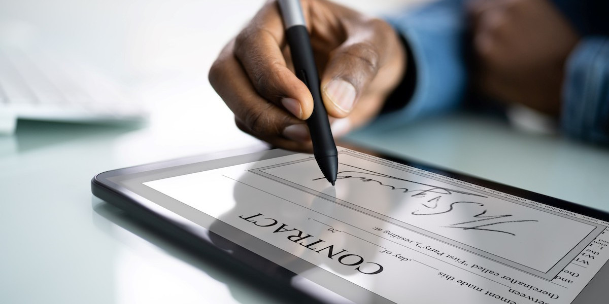 E-Signature API and DocuSign Alternatives: Smart Solutions for Seamless Digital Signing