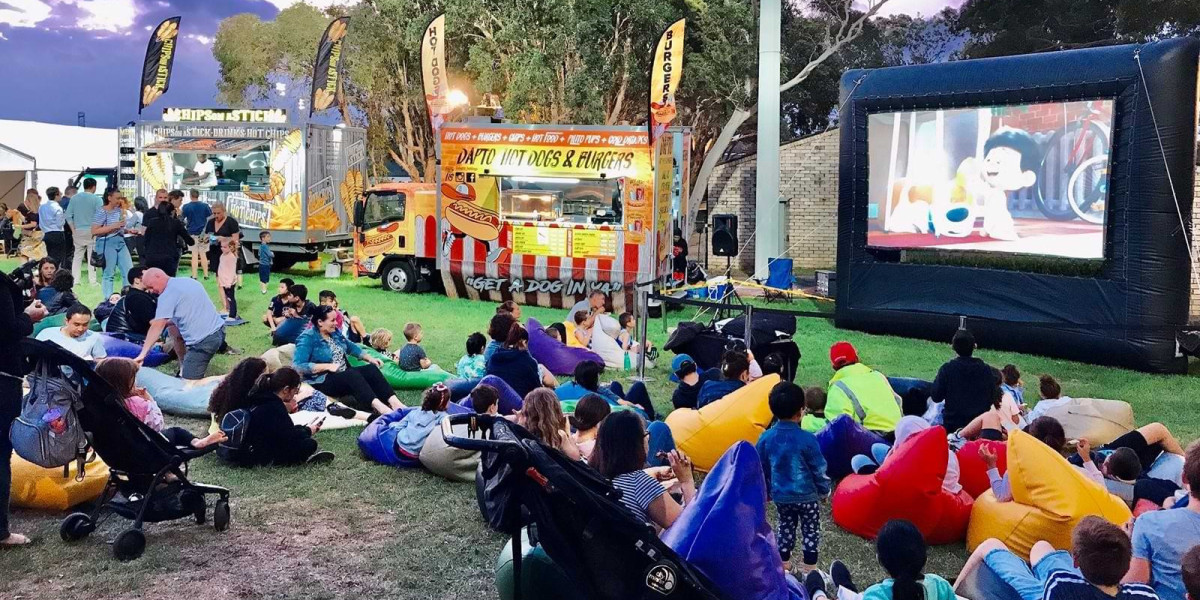 Bringing Cinema Outdoors with an Outdoor Film Projector