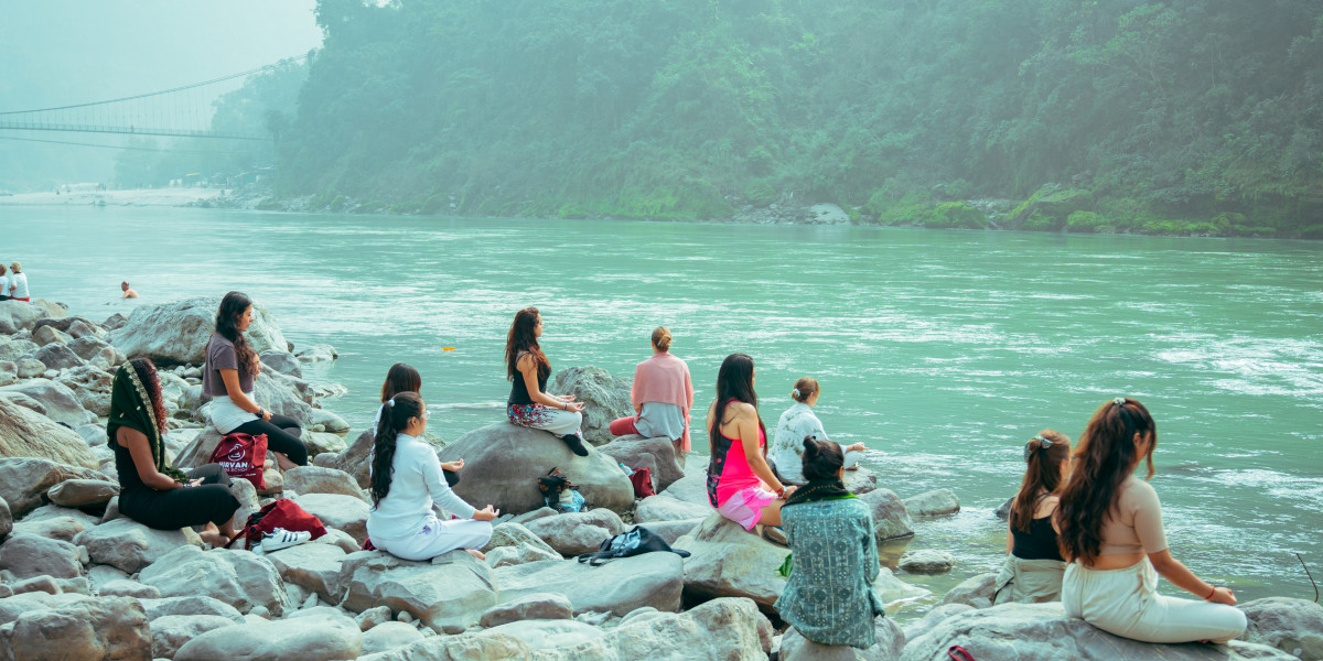 online 200 hour yoga teacher training