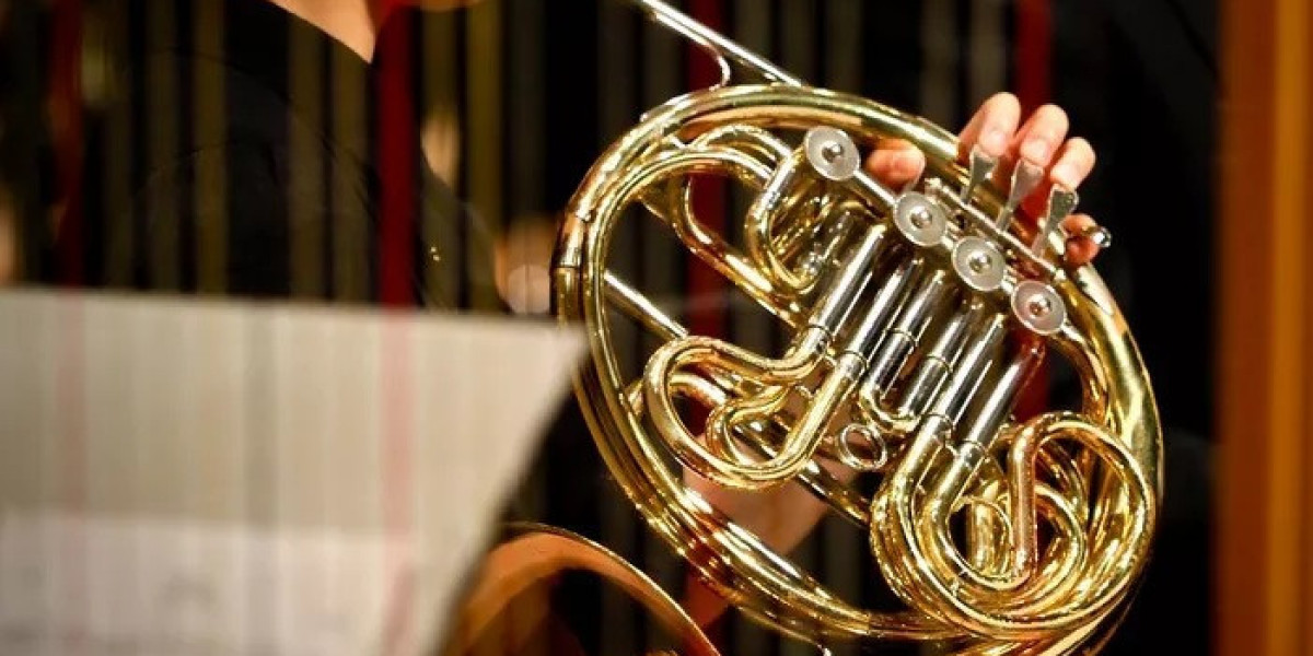 Can French Horns Do Vibrato? Techniques & Styles