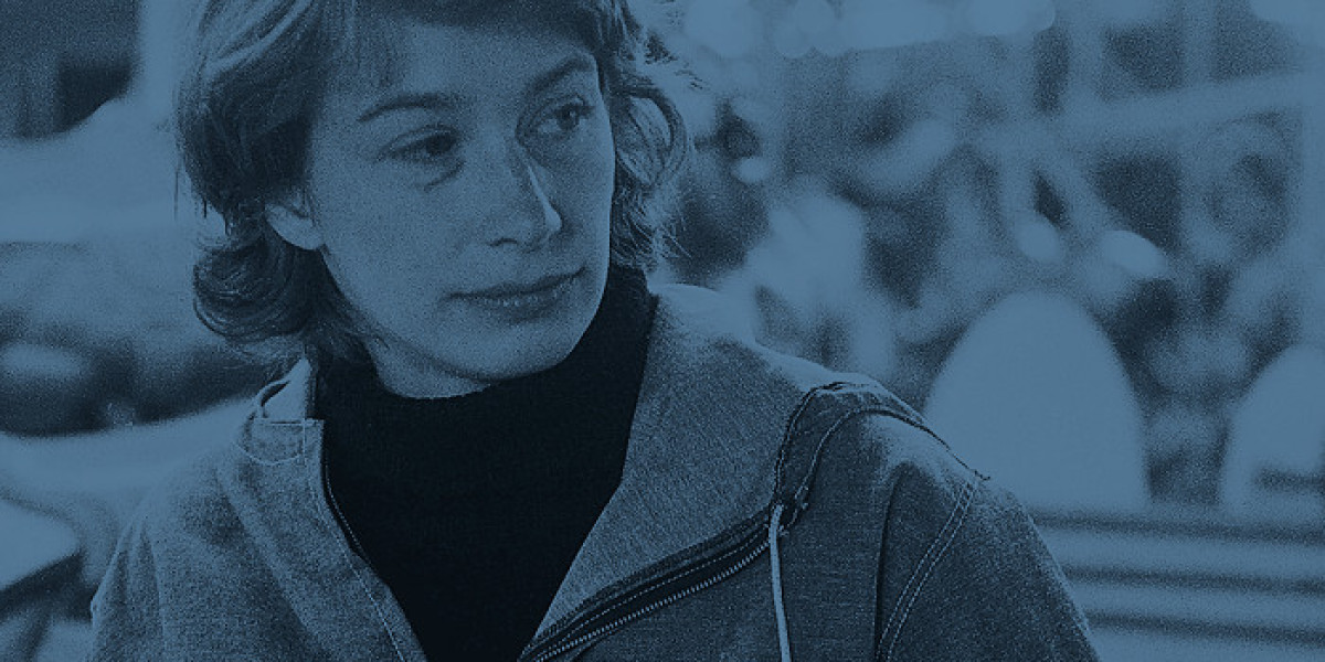 How Did Mary Oliver Incorporate Mindfulness in Her Poetry?