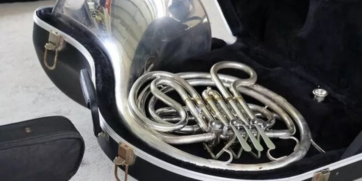 Are Mellophone and French Horn the Same