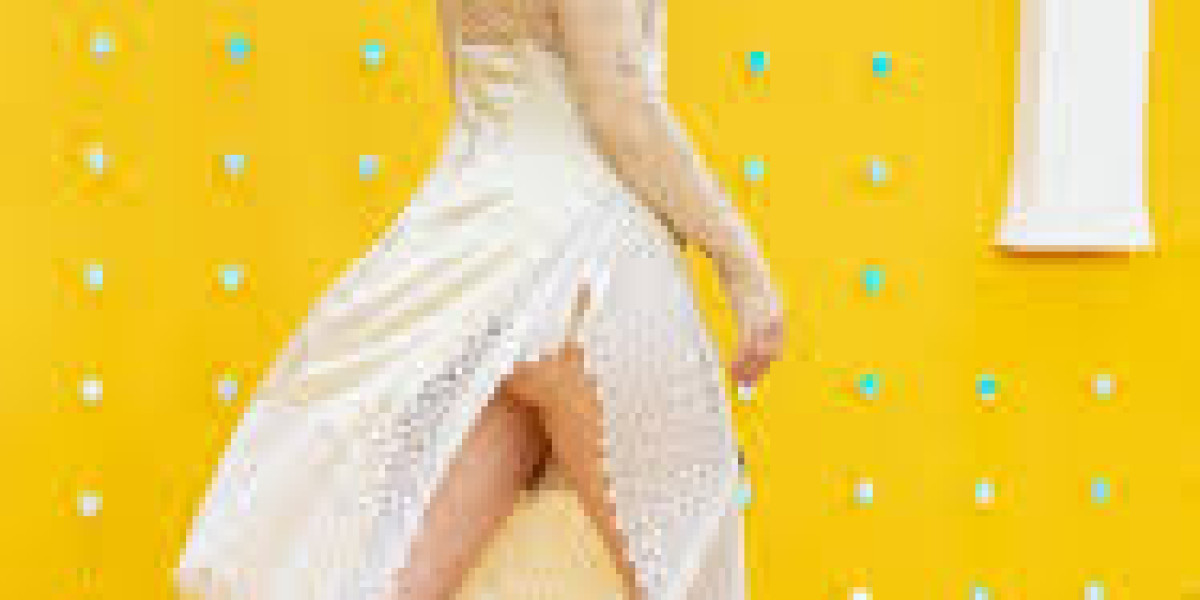 Lily James Hot: Style, Talent and Rise of a Modern Film Star